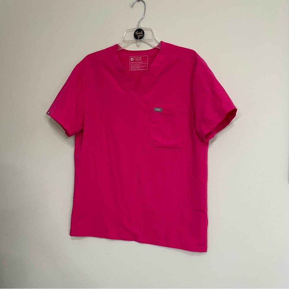 Figs Pink Scrub Top ~ Size Small 
Medical Staff ~‎ Healthcare